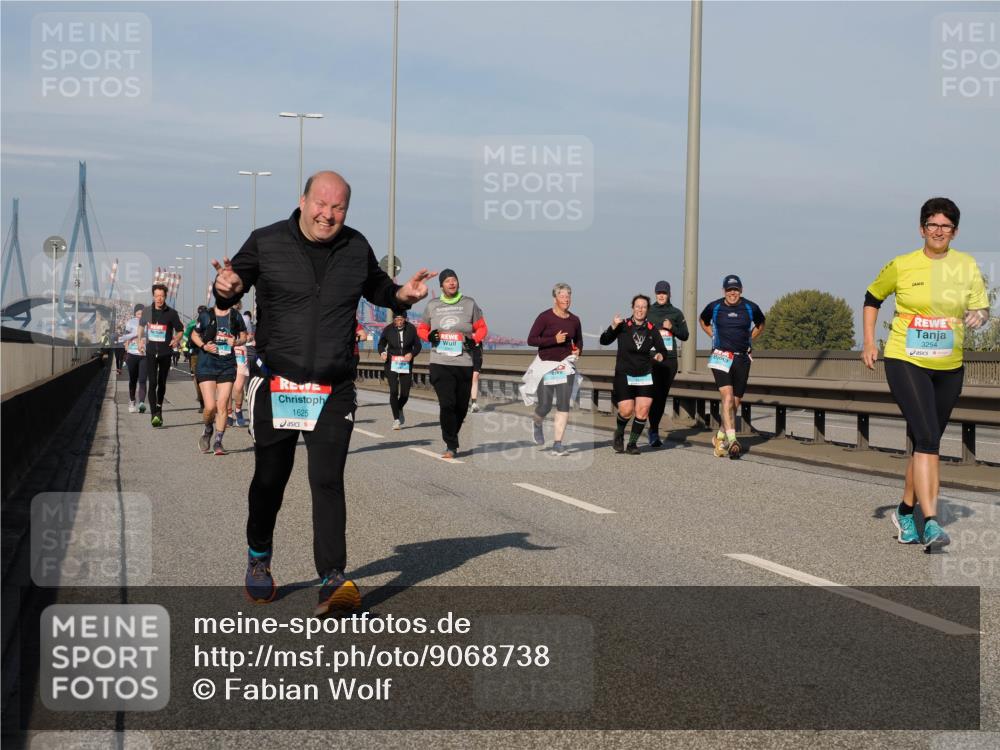03.10.2025 - Köhlbrandbrückenlauf Fabian Wolf http://msf.ph/oto/9068738 03.10.2025 10:11:21 Position 3 1625, 3254 meine-sportfotos.de