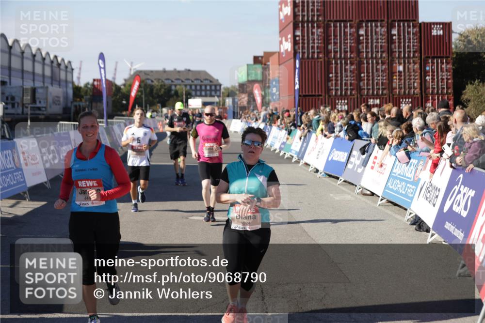 03.10.2025 - Köhlbrandbrückenlauf Jannik Wohlers http://msf.ph/oto/9068790 03.10.2025 13:13:29 Ziel 4065, 4324, 4383, 4448, 4580, 4583, 4595, 4853, 5034, 5147, 5261, 5358, 6788, 6789 meine-sportfotos.de