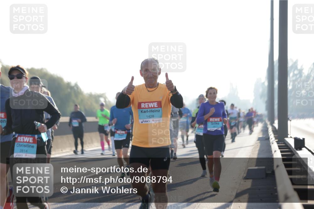 03.10.2025 - Köhlbrandbrückenlauf Jannik Wohlers http://msf.ph/oto/9068794 03.10.2025 09:16:42 Position 3 2814, 1428, 2677 meine-sportfotos.de
