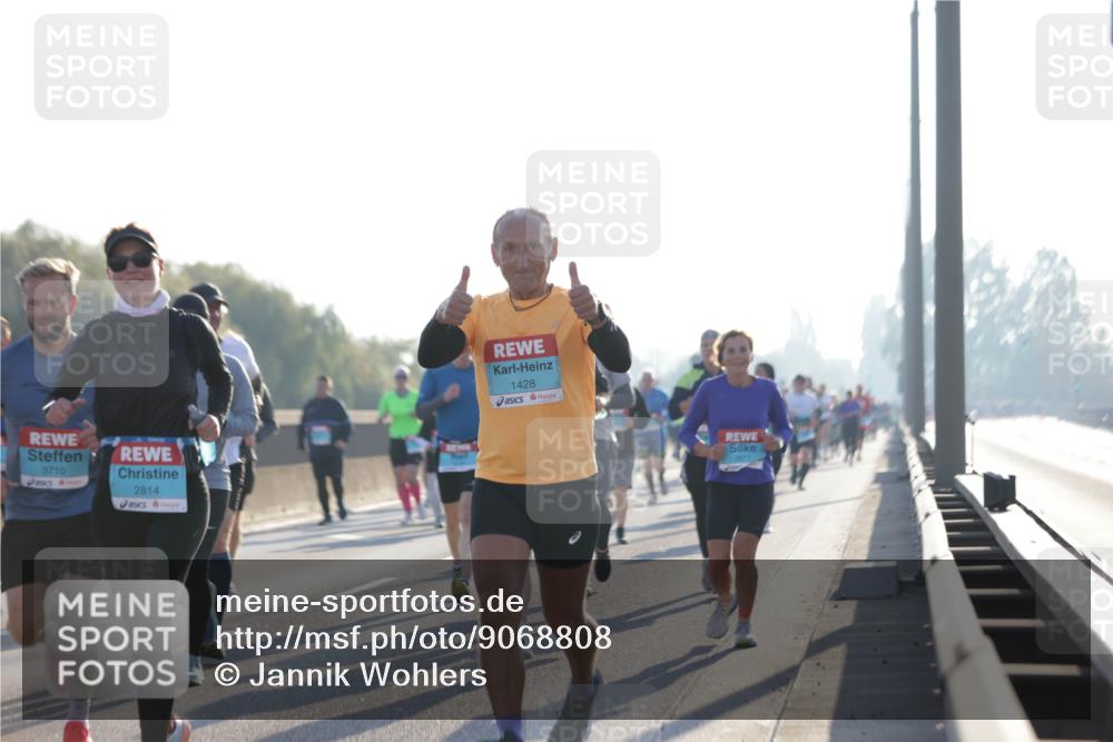 03.10.2025 - Köhlbrandbrückenlauf Jannik Wohlers http://msf.ph/oto/9068808 03.10.2025 09:16:42 Position 3 1428, 3710, 2814, 2677 meine-sportfotos.de