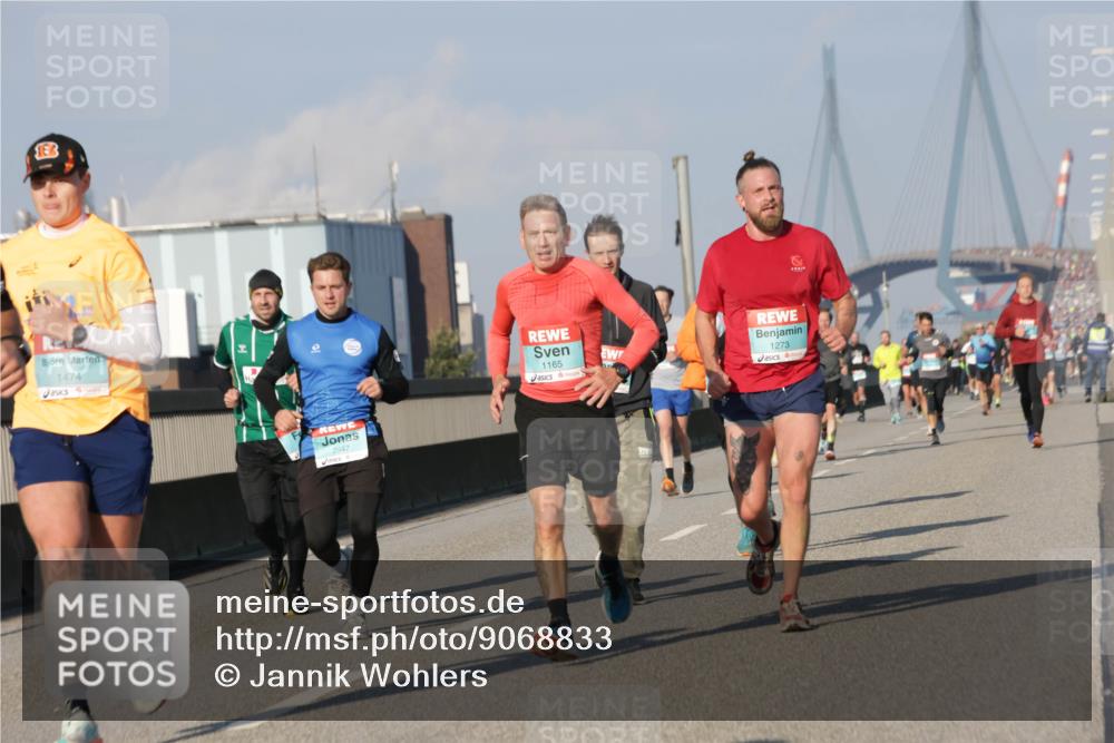 03.10.2025 - Köhlbrandbrückenlauf Jannik Wohlers http://msf.ph/oto/9068833 03.10.2025 09:48:07 Position 3 1474, 2947, 1165, 1273 meine-sportfotos.de