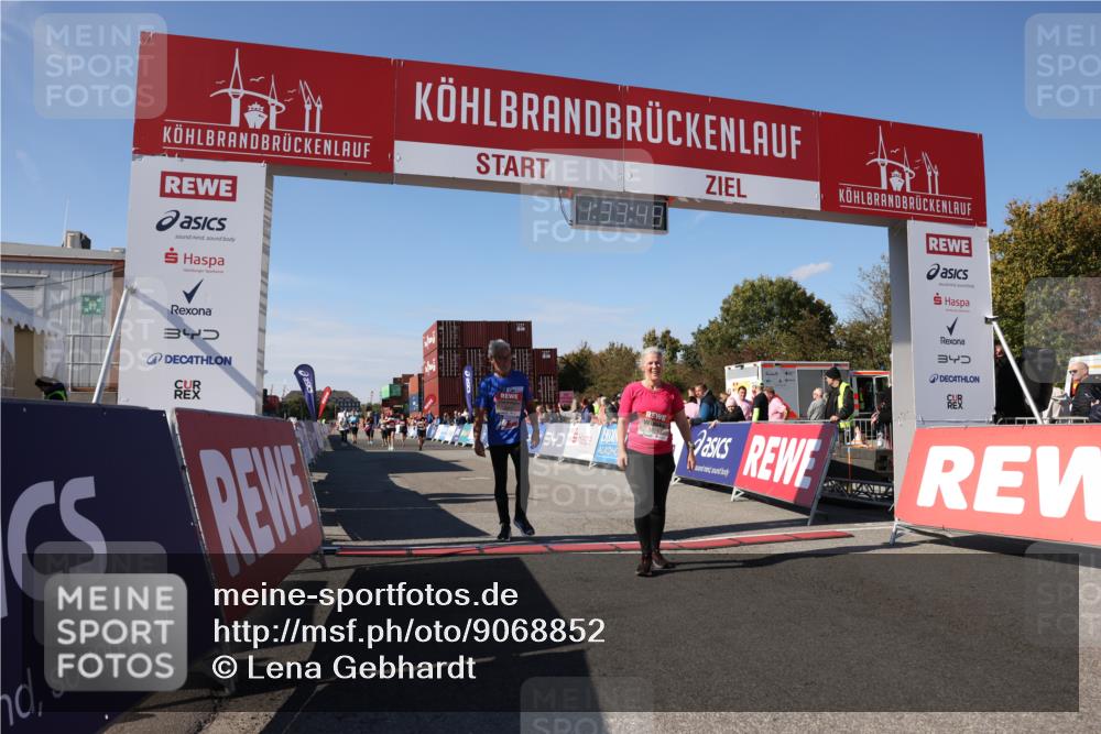03.10.2025 - Köhlbrandbrückenlauf Lena Gebhardt http://msf.ph/oto/9068852 03.10.2025 13:33:49 Ziel 5074, 5077, 5367, 5579, 6734 meine-sportfotos.de