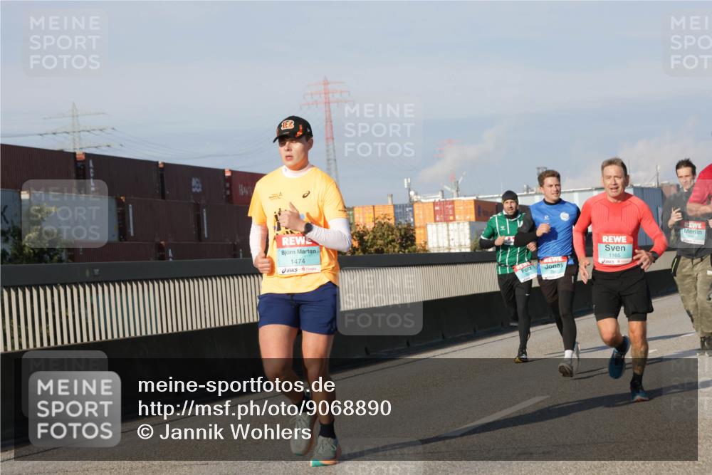 03.10.2025 - Köhlbrandbrückenlauf Jannik Wohlers http://msf.ph/oto/9068890 03.10.2025 09:48:08 Position 3 1474, 1165 meine-sportfotos.de