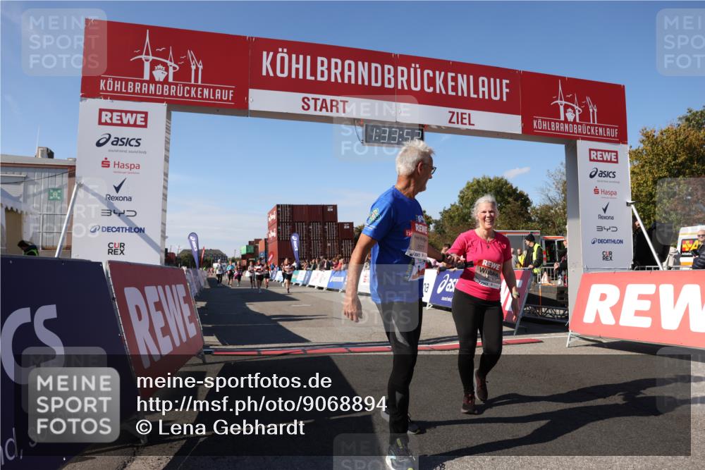 03.10.2025 - Köhlbrandbrückenlauf Lena Gebhardt http://msf.ph/oto/9068894 03.10.2025 13:33:52 Ziel 4919, 4970, 5036, 5074, 5077, 5300, 5367, 6246 meine-sportfotos.de