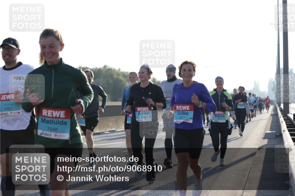 03.10.2025 - Köhlbrandbrückenlauf Jannik Wohlers http://msf.ph/oto/9068910 03.10.2025 09:16:45 Position 3 3791, 1946, 813, 1238, 2677, 1377 meine-sportfotos.de