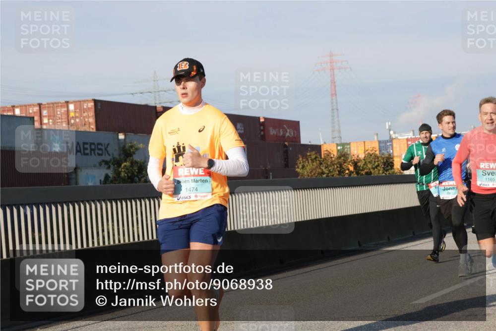 03.10.2025 - Köhlbrandbrückenlauf Jannik Wohlers http://msf.ph/oto/9068938 03.10.2025 09:48:09 Position 3 1474, 2947, 1165 meine-sportfotos.de