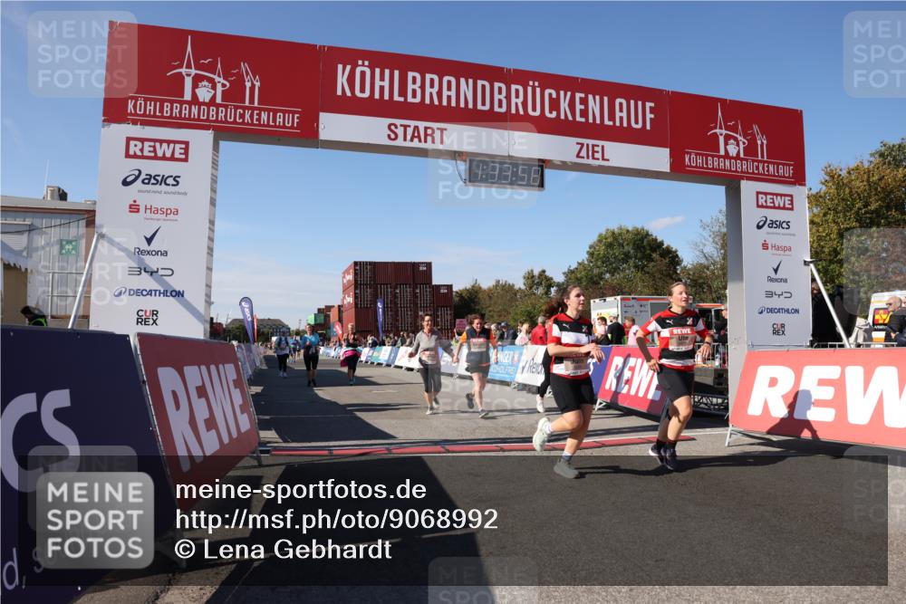 03.10.2025 - Köhlbrandbrückenlauf Lena Gebhardt http://msf.ph/oto/9068992 03.10.2025 13:33:58 Ziel 4919, 4970, 5036, 5077, 5300, 6246, 6420, 6421 meine-sportfotos.de
