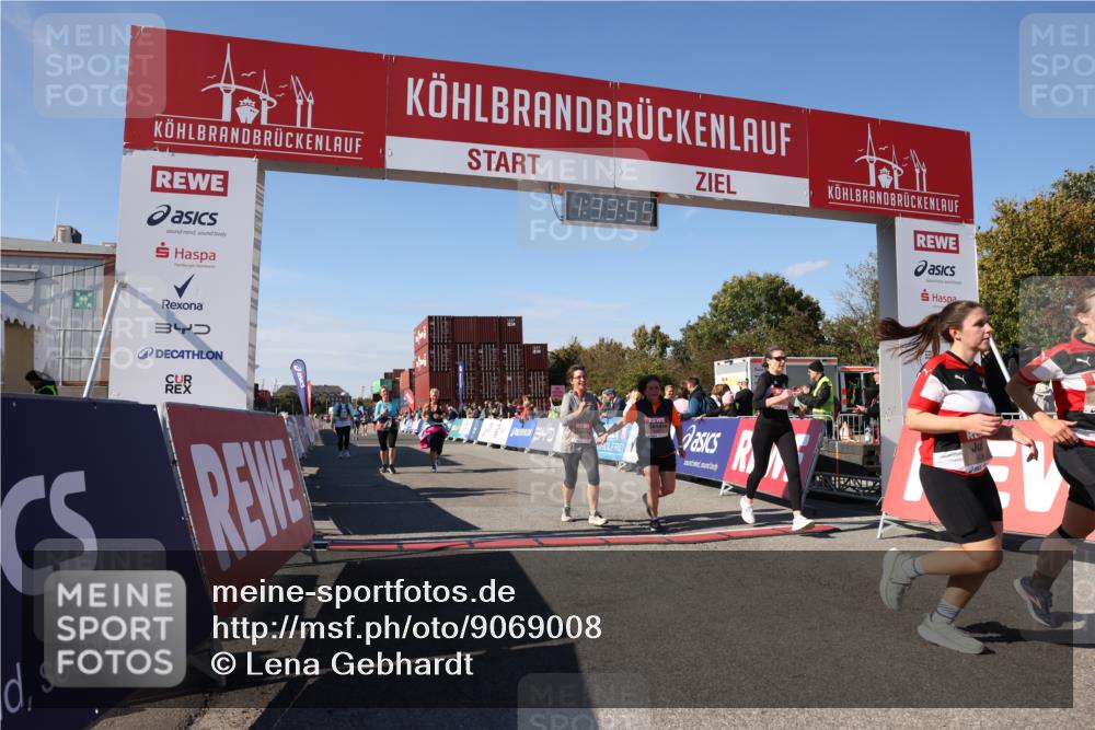 03.10.2025 - Köhlbrandbrückenlauf Lena Gebhardt http://msf.ph/oto/9069008 03.10.2025 13:33:59 Ziel 4919, 4970, 5036, 5300, 6246, 6420, 6421 meine-sportfotos.de