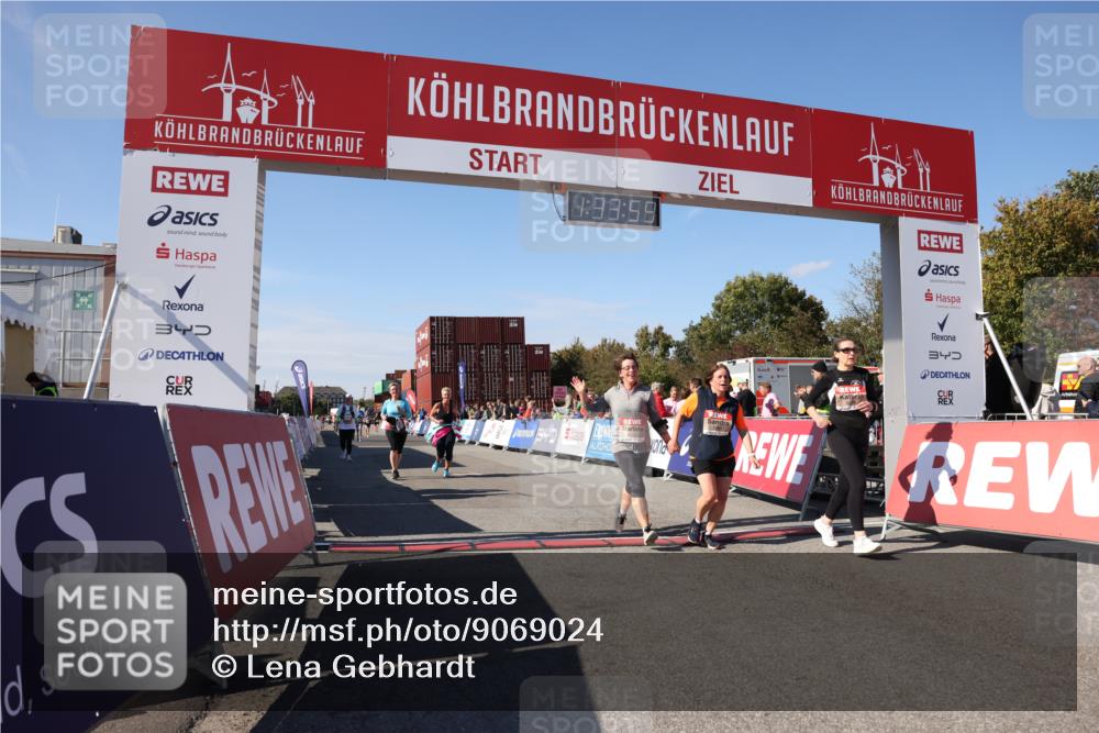03.10.2025 - Köhlbrandbrückenlauf Lena Gebhardt http://msf.ph/oto/9069024 03.10.2025 13:33:59 Ziel 4919, 4970, 5036, 5300, 6246, 6420, 6421 meine-sportfotos.de