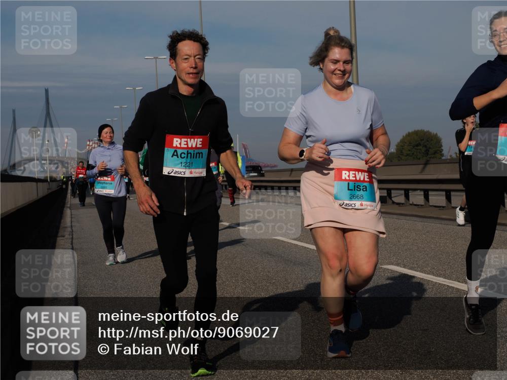 03.10.2025 - Köhlbrandbrückenlauf Fabian Wolf http://msf.ph/oto/9069027 03.10.2025 10:11:30 Position 3 2265, 1221, 2668 meine-sportfotos.de