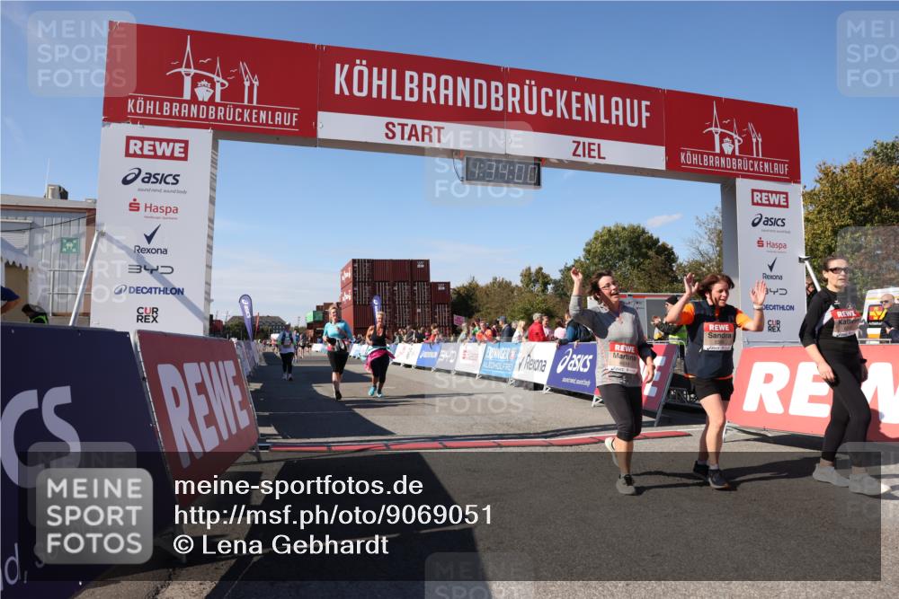 03.10.2025 - Köhlbrandbrückenlauf Lena Gebhardt http://msf.ph/oto/9069051 03.10.2025 13:34:00 Ziel 4438, 4919, 4970, 5036, 5300, 6246, 6420, 6421 meine-sportfotos.de