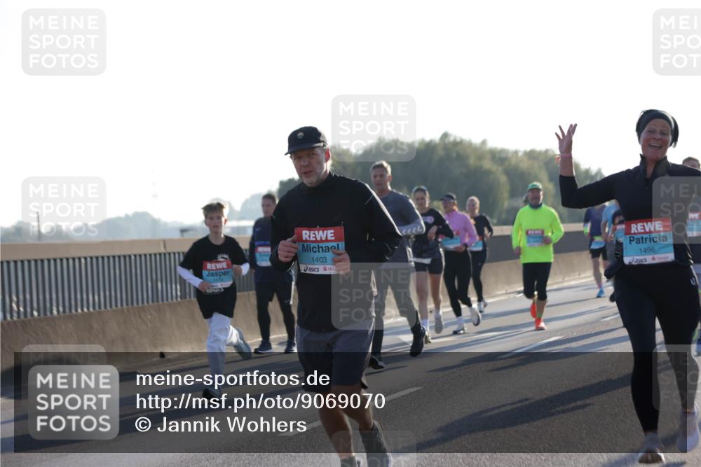 03.10.2025 - Köhlbrandbrückenlauf Jannik Wohlers http://msf.ph/oto/9069070 03.10.2025 09:16:49 Position 3 1403, 1496 meine-sportfotos.de