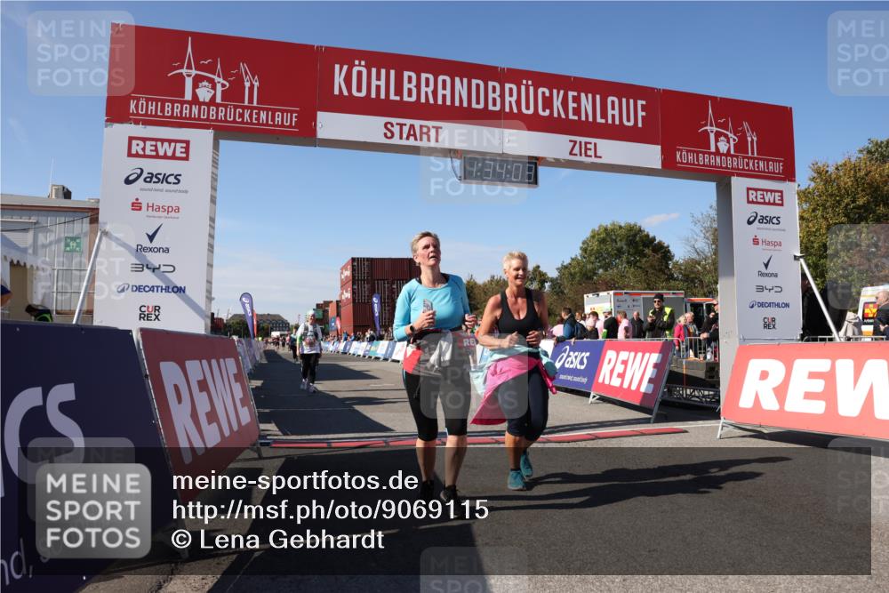03.10.2025 - Köhlbrandbrückenlauf Lena Gebhardt http://msf.ph/oto/9069115 03.10.2025 13:34:03 Ziel 4438, 4919, 4970, 5036, 5300, 6095, 6246, 6420, 6421 meine-sportfotos.de