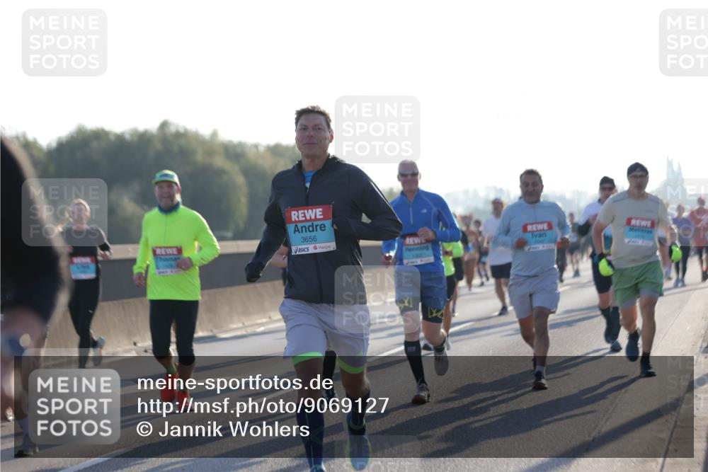 03.10.2025 - Köhlbrandbrückenlauf Jannik Wohlers http://msf.ph/oto/9069127 03.10.2025 09:16:51 Position 3 3656 meine-sportfotos.de