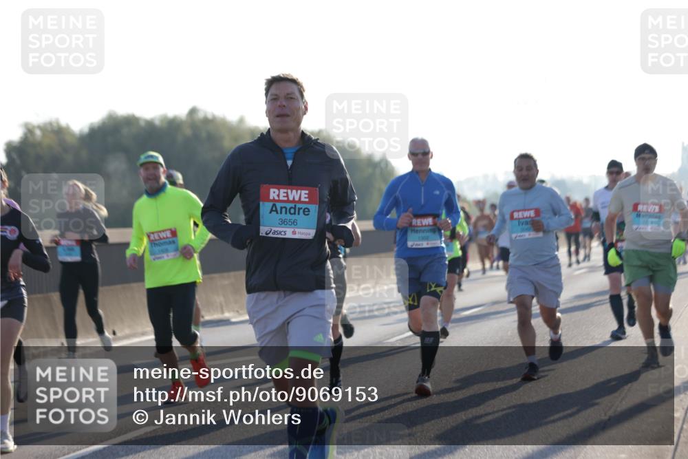 03.10.2025 - Köhlbrandbrückenlauf Jannik Wohlers http://msf.ph/oto/9069153 03.10.2025 09:16:51 Position 3 3656, 1302, 1776 meine-sportfotos.de