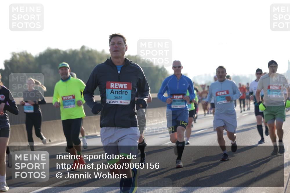 03.10.2025 - Köhlbrandbrückenlauf Jannik Wohlers http://msf.ph/oto/9069156 03.10.2025 09:16:51 Position 3 3656, 1302, 1776 meine-sportfotos.de