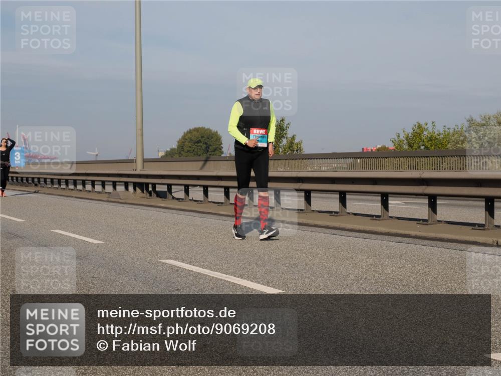 03.10.2025 - Köhlbrandbrückenlauf Fabian Wolf http://msf.ph/oto/9069208 03.10.2025 10:11:39 Position 3 3 meine-sportfotos.de