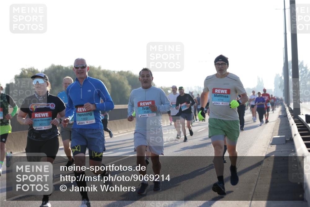 03.10.2025 - Köhlbrandbrückenlauf Jannik Wohlers http://msf.ph/oto/9069214 03.10.2025 09:16:53 Position 3 3011, 1302, 3542, 1776 meine-sportfotos.de