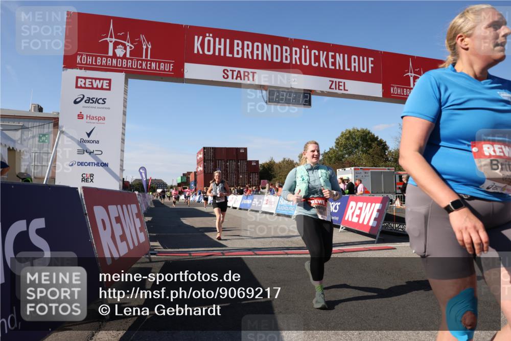 03.10.2025 - Köhlbrandbrückenlauf Lena Gebhardt http://msf.ph/oto/9069217 03.10.2025 13:34:13 Ziel 4438, 4674, 5207, 5221, 5593, 6095, 6574 meine-sportfotos.de