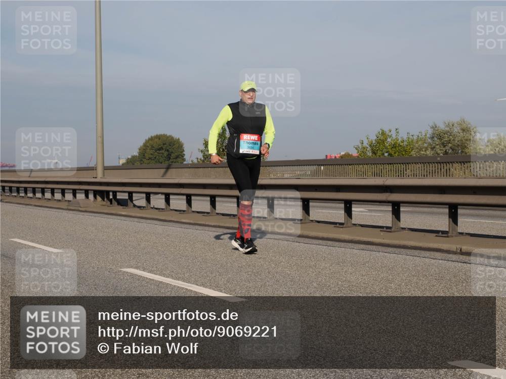 03.10.2025 - Köhlbrandbrückenlauf Fabian Wolf http://msf.ph/oto/9069221 03.10.2025 10:11:39 Position 3  meine-sportfotos.de