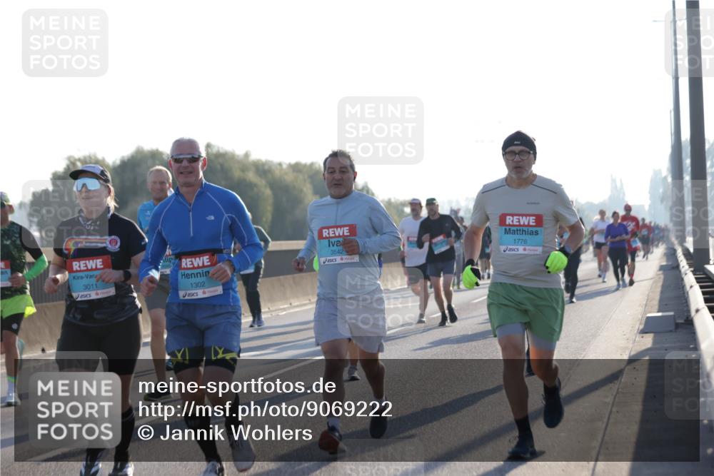 03.10.2025 - Köhlbrandbrückenlauf Jannik Wohlers http://msf.ph/oto/9069222 03.10.2025 09:16:53 Position 3 3011, 1302, 3542, 1776 meine-sportfotos.de