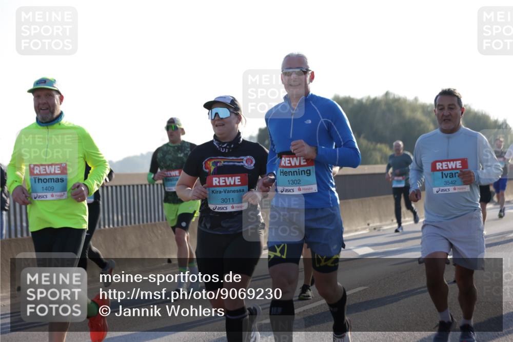 03.10.2025 - Köhlbrandbrückenlauf Jannik Wohlers http://msf.ph/oto/9069230 03.10.2025 09:16:54 Position 3 1409, 3011, 1302, 3542 meine-sportfotos.de
