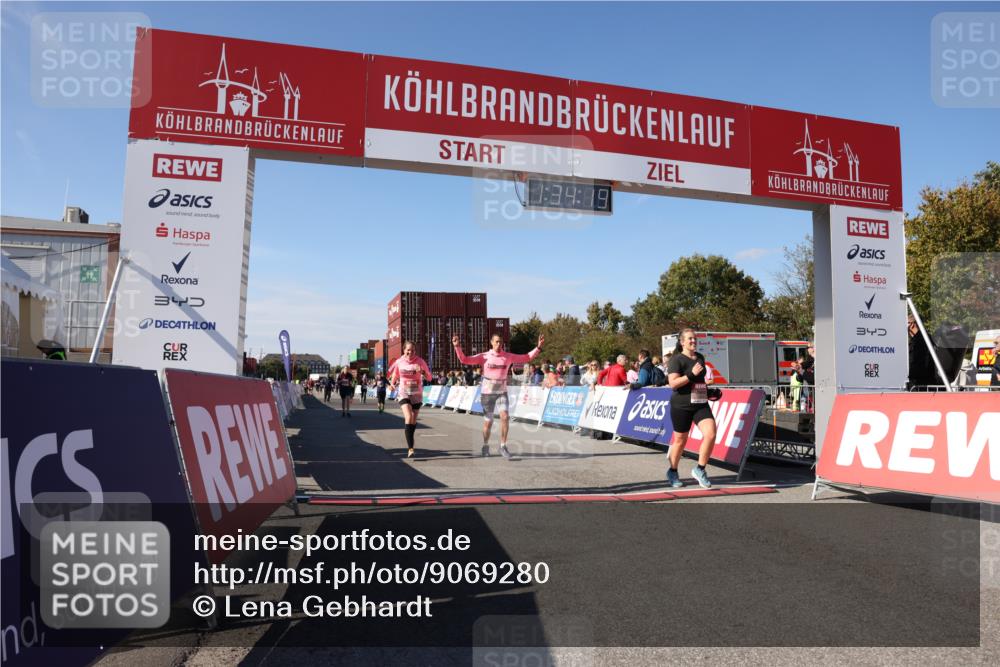 03.10.2025 - Köhlbrandbrückenlauf Lena Gebhardt http://msf.ph/oto/9069280 03.10.2025 13:34:19 Ziel 4674, 5207, 5221, 5437, 5593, 5693, 5695, 6095, 6574 meine-sportfotos.de