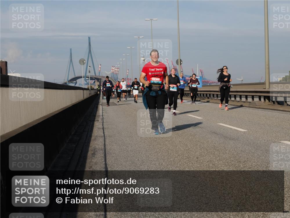 03.10.2025 - Köhlbrandbrückenlauf Fabian Wolf http://msf.ph/oto/9069283 03.10.2025 10:11:42 Position 3  meine-sportfotos.de