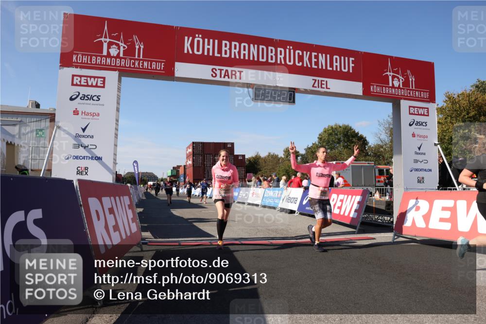 03.10.2025 - Köhlbrandbrückenlauf Lena Gebhardt http://msf.ph/oto/9069313 03.10.2025 13:34:20 Ziel 4674, 5207, 5221, 5437, 5593, 5693, 5695, 6574 meine-sportfotos.de