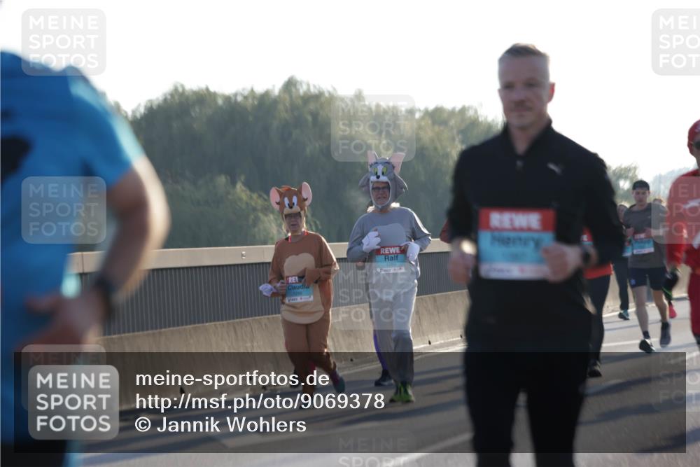 03.10.2025 - Köhlbrandbrückenlauf Jannik Wohlers http://msf.ph/oto/9069378 03.10.2025 09:17:00 Position 3 1289 meine-sportfotos.de