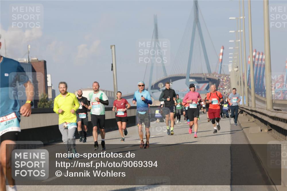 03.10.2025 - Köhlbrandbrückenlauf Jannik Wohlers http://msf.ph/oto/9069394 03.10.2025 09:48:25 Position 3 1367 meine-sportfotos.de