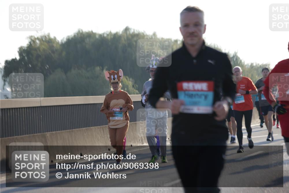 03.10.2025 - Köhlbrandbrückenlauf Jannik Wohlers http://msf.ph/oto/9069398 03.10.2025 09:17:01 Position 3  meine-sportfotos.de