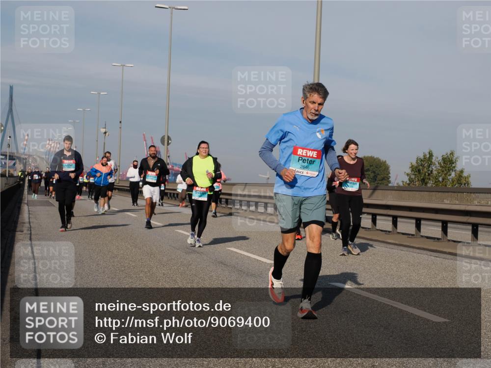03.10.2025 - Köhlbrandbrückenlauf Fabian Wolf http://msf.ph/oto/9069400 03.10.2025 10:11:51 Position 3 2646 meine-sportfotos.de