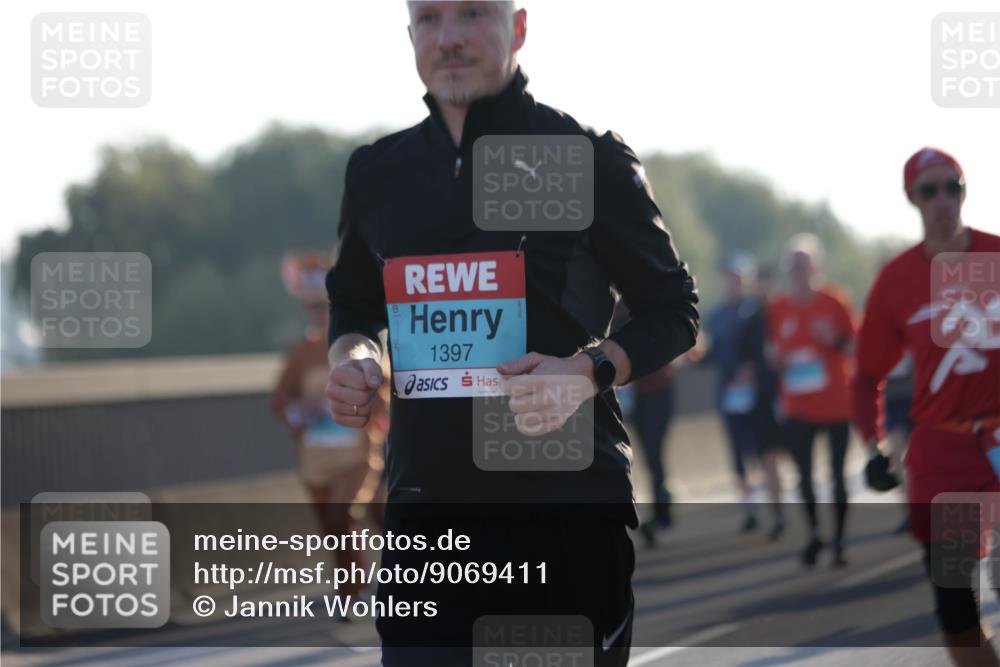 03.10.2025 - Köhlbrandbrückenlauf Jannik Wohlers http://msf.ph/oto/9069411 03.10.2025 09:17:01 Position 3 1397 meine-sportfotos.de