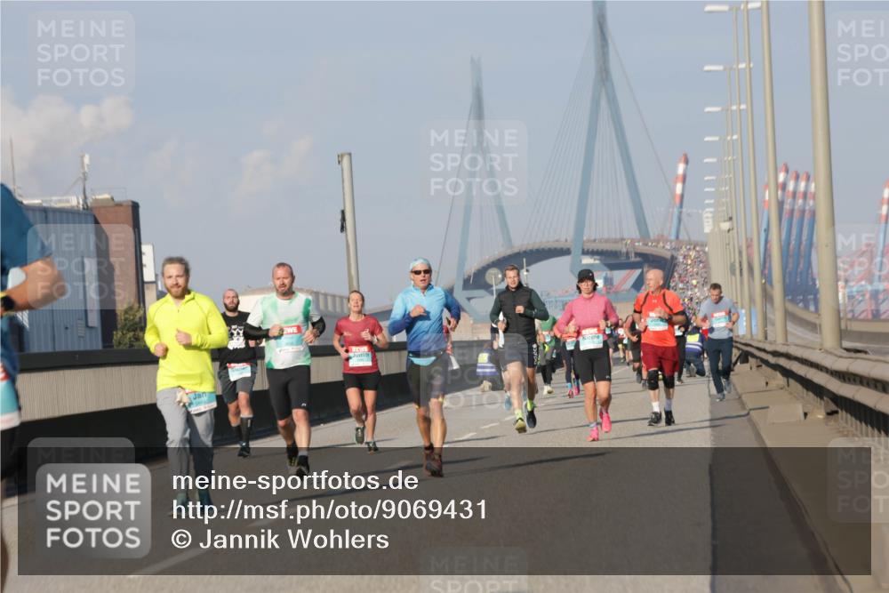 03.10.2025 - Köhlbrandbrückenlauf Jannik Wohlers http://msf.ph/oto/9069431 03.10.2025 09:48:26 Position 3  meine-sportfotos.de