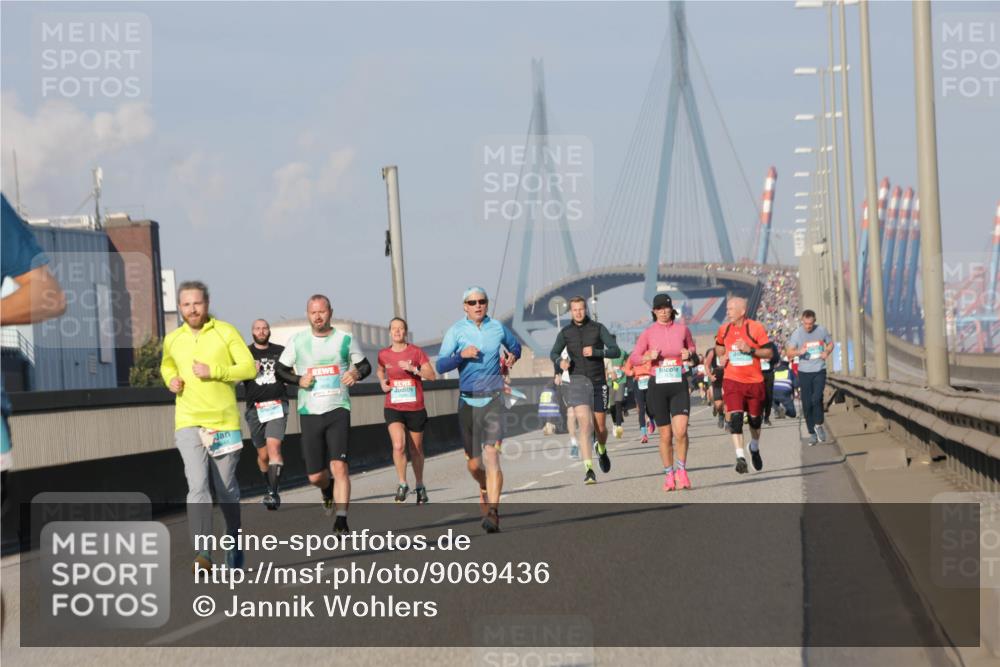 03.10.2025 - Köhlbrandbrückenlauf Jannik Wohlers http://msf.ph/oto/9069436 03.10.2025 09:48:26 Position 3  meine-sportfotos.de