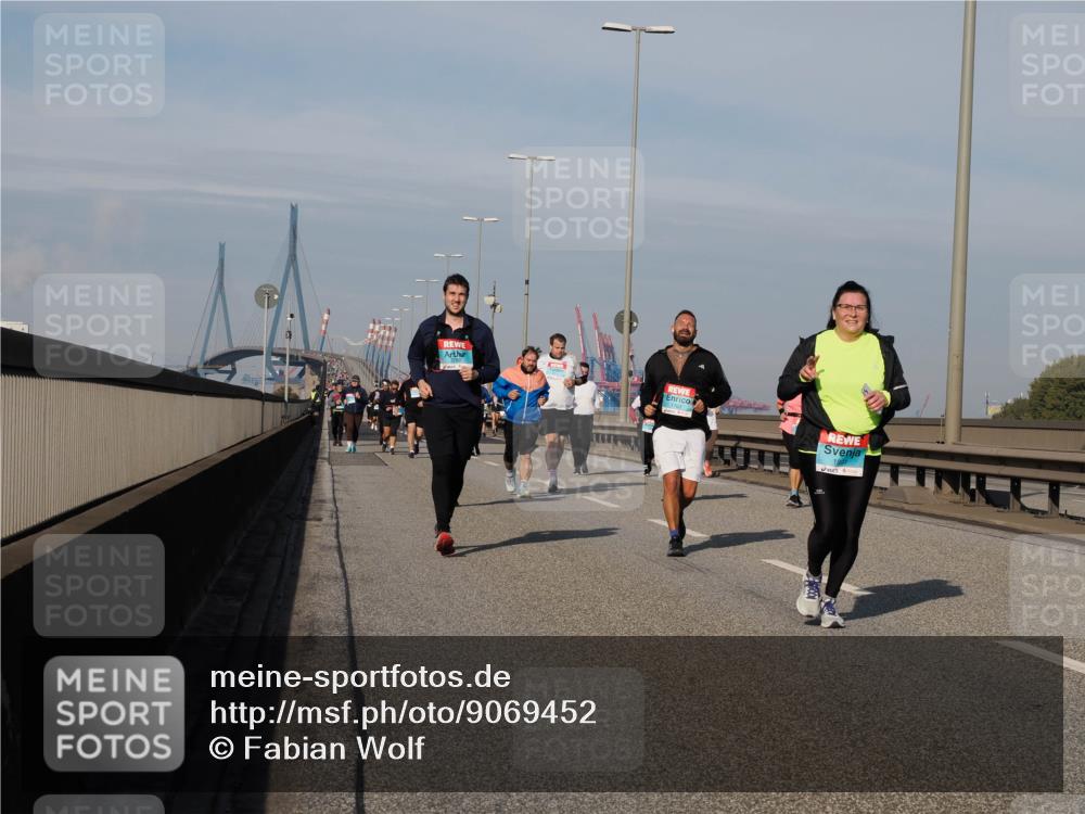 03.10.2025 - Köhlbrandbrückenlauf Fabian Wolf http://msf.ph/oto/9069452 03.10.2025 10:11:53 Position 3  meine-sportfotos.de