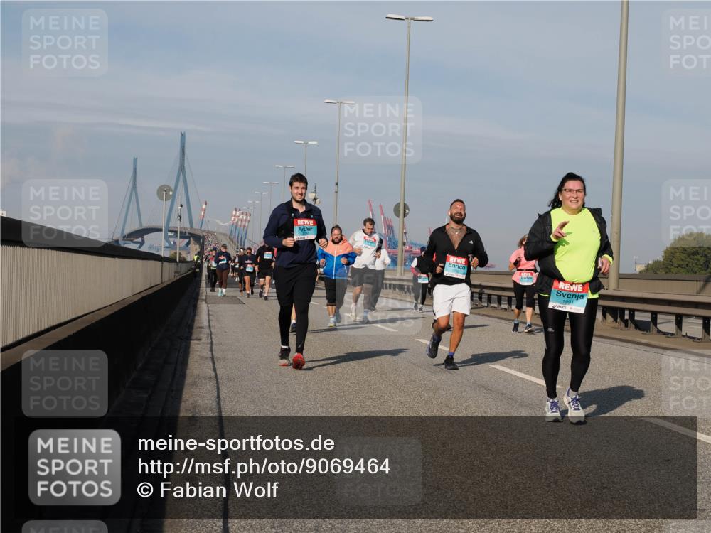 03.10.2025 - Köhlbrandbrückenlauf Fabian Wolf http://msf.ph/oto/9069464 03.10.2025 10:11:53 Position 3 1991 meine-sportfotos.de