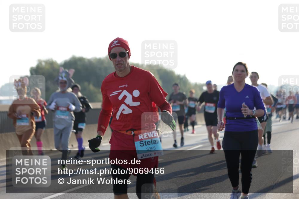03.10.2025 - Köhlbrandbrückenlauf Jannik Wohlers http://msf.ph/oto/9069466 03.10.2025 09:17:03 Position 3 3353, 105 meine-sportfotos.de