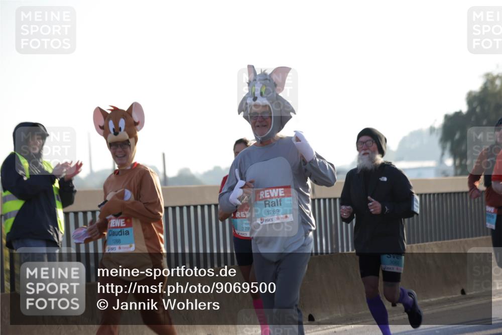 03.10.2025 - Köhlbrandbrückenlauf Jannik Wohlers http://msf.ph/oto/9069500 03.10.2025 09:17:04 Position 3 1288, 379, 1289, 3065 meine-sportfotos.de