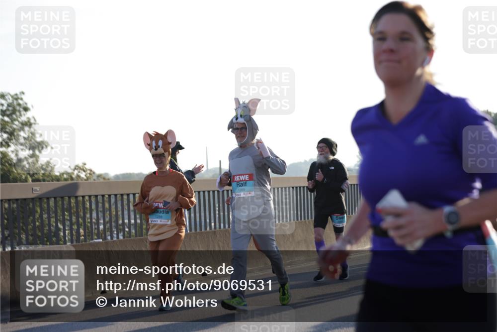 03.10.2025 - Köhlbrandbrückenlauf Jannik Wohlers http://msf.ph/oto/9069531 03.10.2025 09:17:05 Position 3 1288, 1289 meine-sportfotos.de