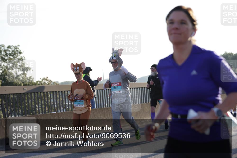 03.10.2025 - Köhlbrandbrückenlauf Jannik Wohlers http://msf.ph/oto/9069536 03.10.2025 09:17:05 Position 3 1288, 1289 meine-sportfotos.de