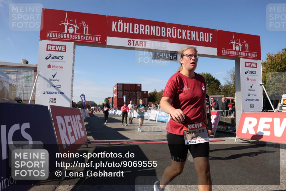03.10.2025 - Köhlbrandbrückenlauf Lena Gebhardt http://msf.ph/oto/9069555 03.10.2025 13:34:42 Ziel 4112, 4498, 4767, 4997, 5390, 5407, 5465, 6196, 6289, 6290, 6486 meine-sportfotos.de