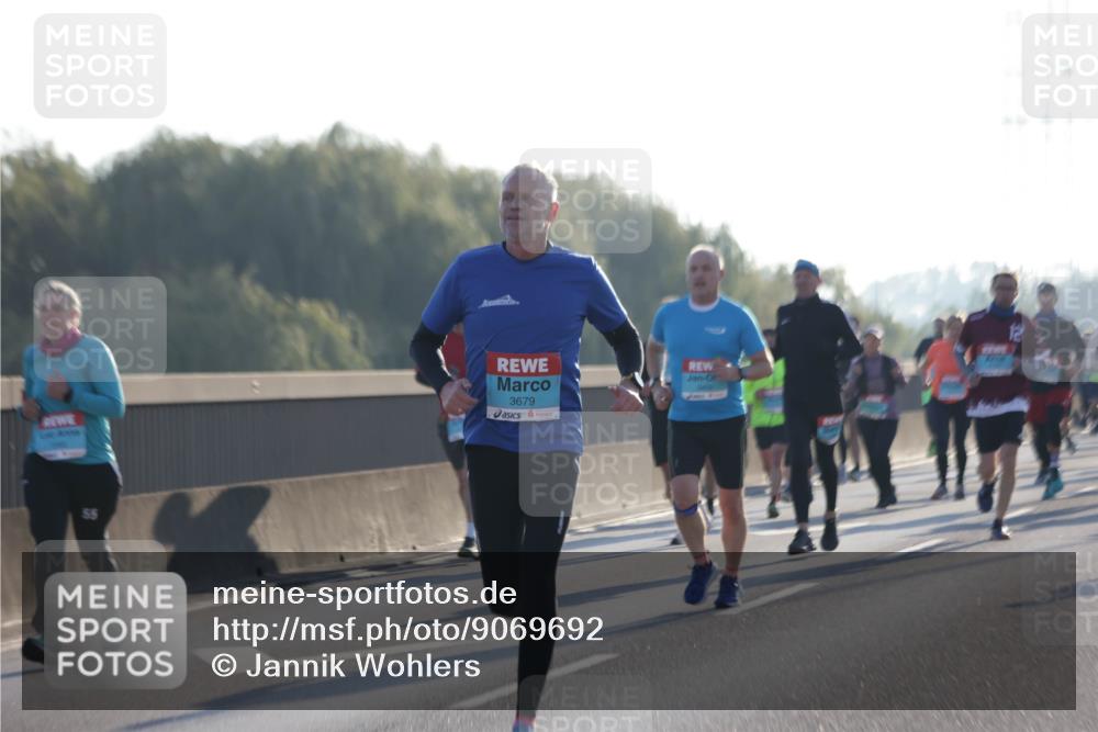 03.10.2025 - Köhlbrandbrückenlauf Jannik Wohlers http://msf.ph/oto/9069692 03.10.2025 09:17:09 Position 3 3679 meine-sportfotos.de