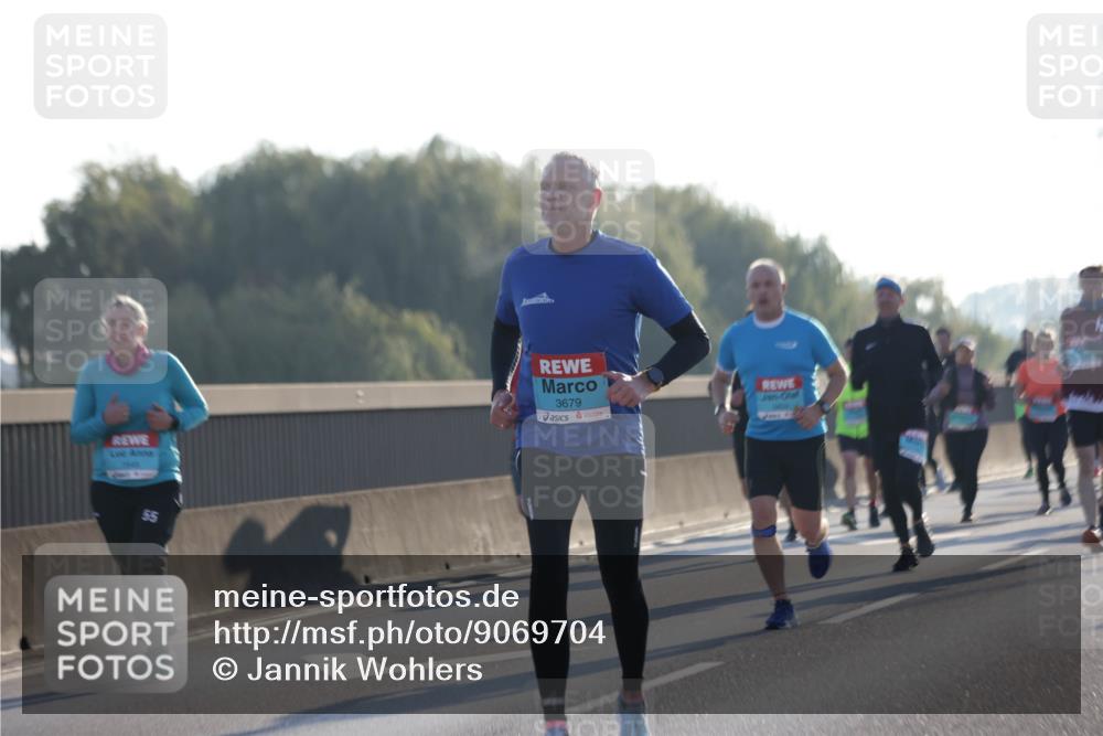 03.10.2025 - Köhlbrandbrückenlauf Jannik Wohlers http://msf.ph/oto/9069704 03.10.2025 09:17:10 Position 3 3679 meine-sportfotos.de