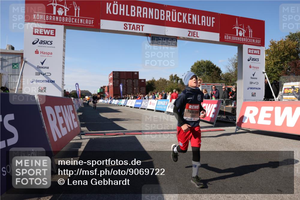 03.10.2025 - Köhlbrandbrückenlauf Lena Gebhardt http://msf.ph/oto/9069722 03.10.2025 13:34:53 Ziel 4112, 4498, 4767, 5227, 6196, 6357, 6434 meine-sportfotos.de