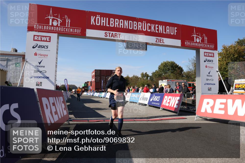 03.10.2025 - Köhlbrandbrückenlauf Lena Gebhardt http://msf.ph/oto/9069832 03.10.2025 13:34:59 Ziel 5227, 5557, 5604, 6357, 6434 meine-sportfotos.de