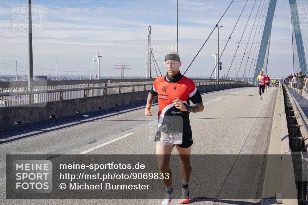 03.10.2025 - Köhlbrandbrückenlauf Michael Burmester http://msf.ph/oto/9069833 03.10.2025 12:31:50 Position 2 6514 meine-sportfotos.de