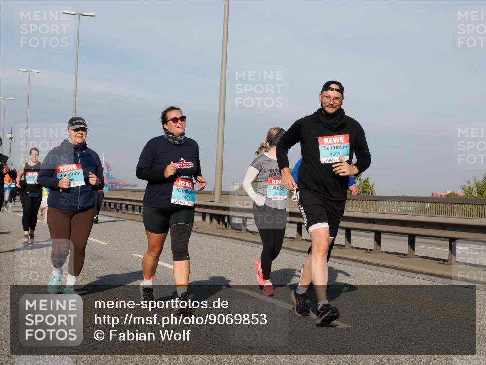 03.10.2025 - Köhlbrandbrückenlauf Fabian Wolf http://msf.ph/oto/9069853 03.10.2025 10:12:11 Position 3 2466, 1497, 1606 meine-sportfotos.de