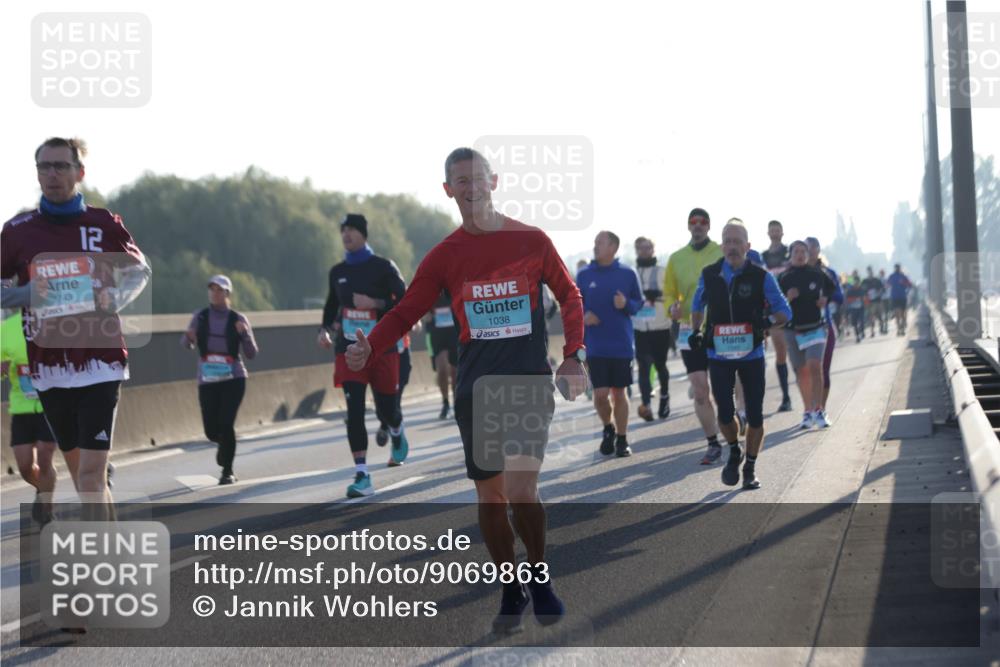 03.10.2025 - Köhlbrandbrückenlauf Jannik Wohlers http://msf.ph/oto/9069863 03.10.2025 09:17:16 Position 3 2743, 12, 1038 meine-sportfotos.de